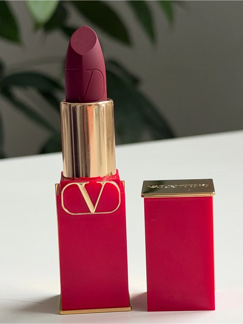 Valentino Rosso Matte Lipstick 502R Full Size 0.12 oz New Never Used No Box